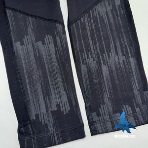 1078 lululemon All You Need Tight - Size 6 - Black / Scratch Match Black Multi